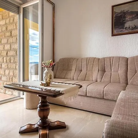 Lejlighed La Dostana 2 *