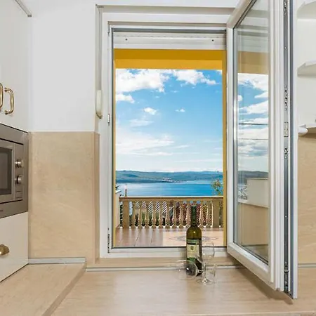 Apartment La Dostana 2
